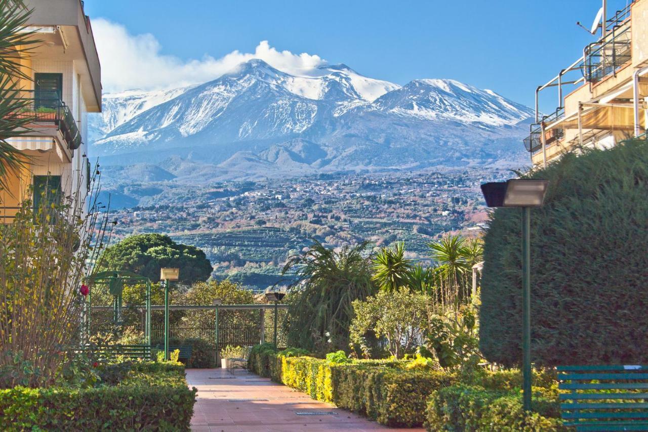 Sicilia Etna Mare